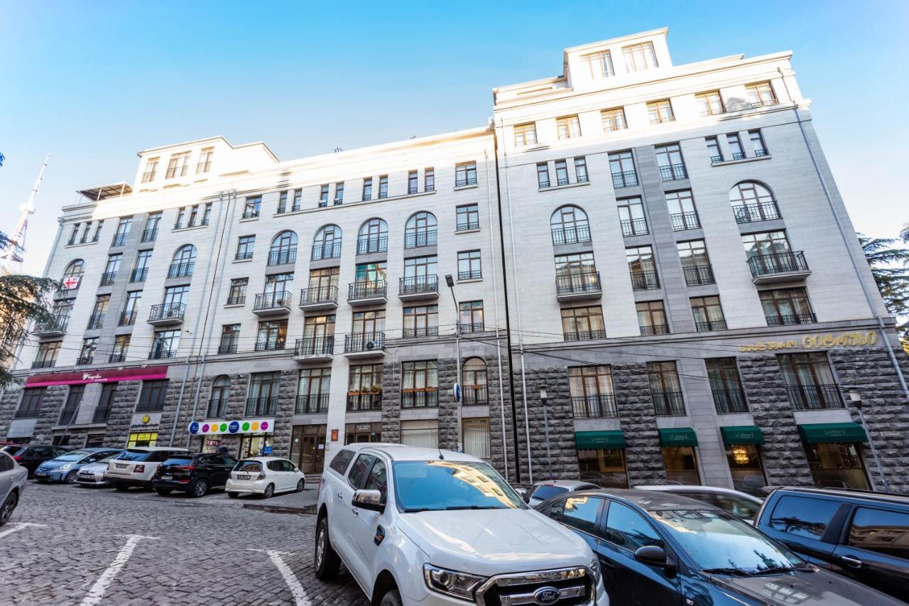 Central Comfort Place L Tbilisi ภายนอก รูปภาพ