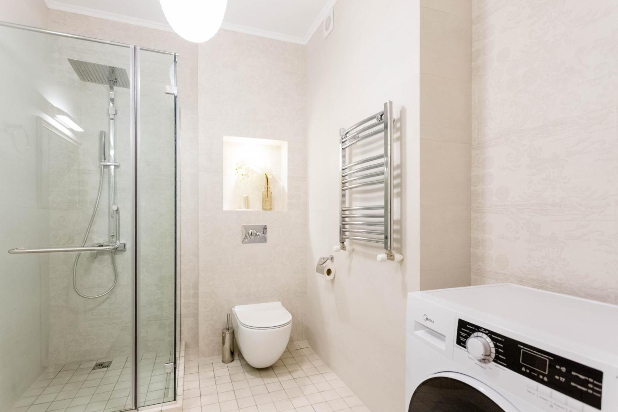 Central Comfort Place L Tbilisi ภายนอก รูปภาพ
